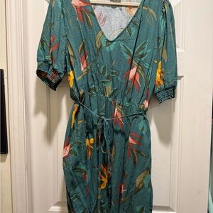 Ava and Viv Bird of Paradise V-Neck Dress with Tie Waist size 2X